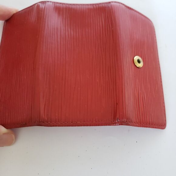 LOUIS VUITTON Red Epi Leather 4 Hooks Key Holder Case Small Wallet Trifold Fob - Picture 6 of 9